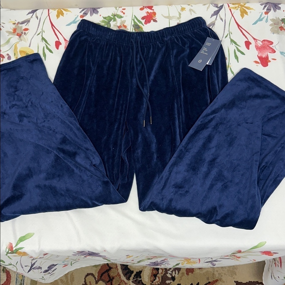 Universal Thread Dark Blue Velour Wide leg Pants